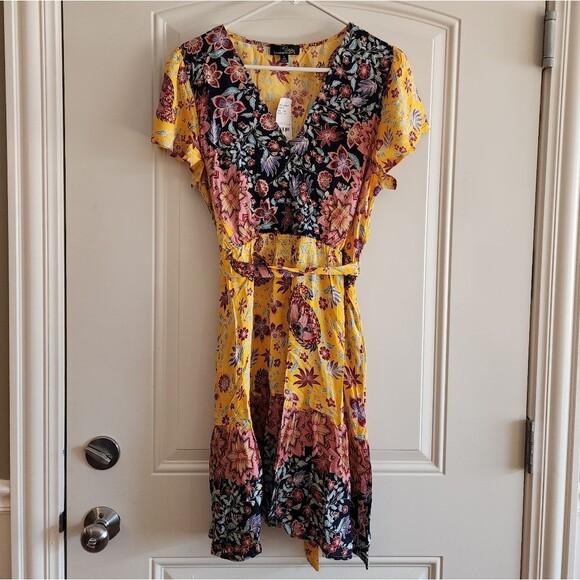 Boho Chic Yellow Paisley Surplice Tie Waist Ruffle Hem Dress Large - Picture 4 of 12